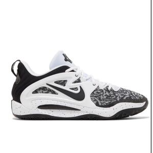 KD 15 TB 'White Black Speckled